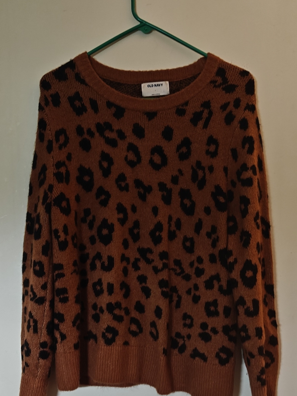 Old Navy Brown and Black Leopard Print Crewneck Sweater